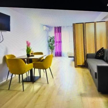 Ynfinity Lejlighedshotel Valencia Eksteriør billede